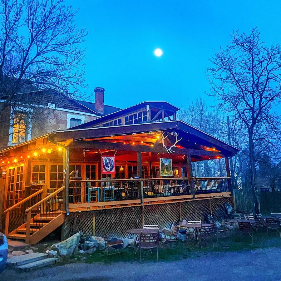 موريسون Cliff House Lodge And Hot Tub Cottages المظهر الخارجي الصورة